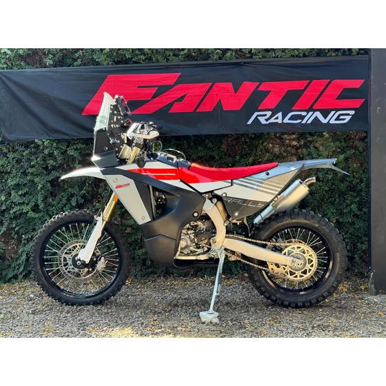 Fantic 450 Rally