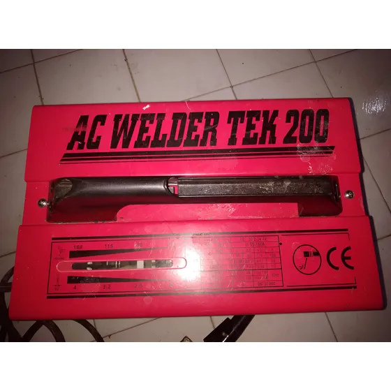 Soldadora Ac Welder Tek 200. Usada Solo 3 Veces Como Nueva