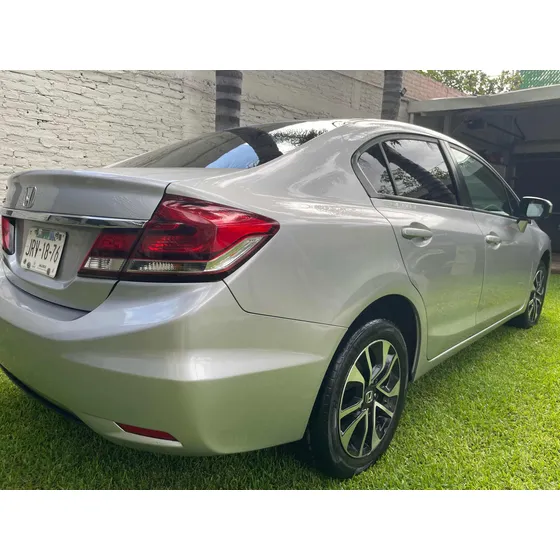 Honda Civic 1.8 Exl Navi At