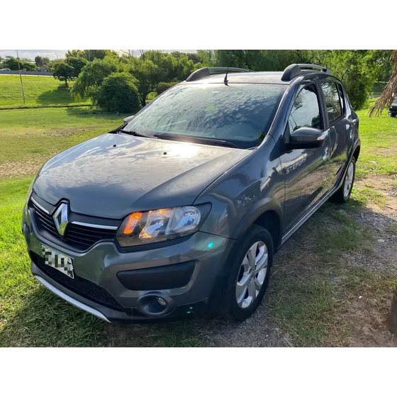 Renault Sandero Stepway 1.6 Privilege 105cv
