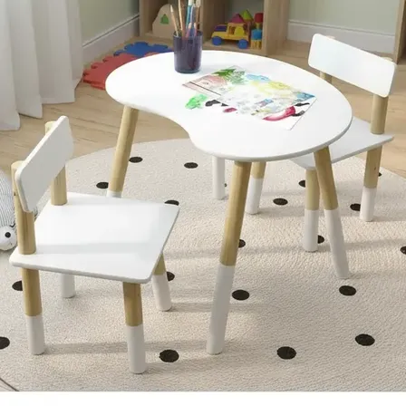 Mesa Infantil Grão Com 2 Cadeiras Branca