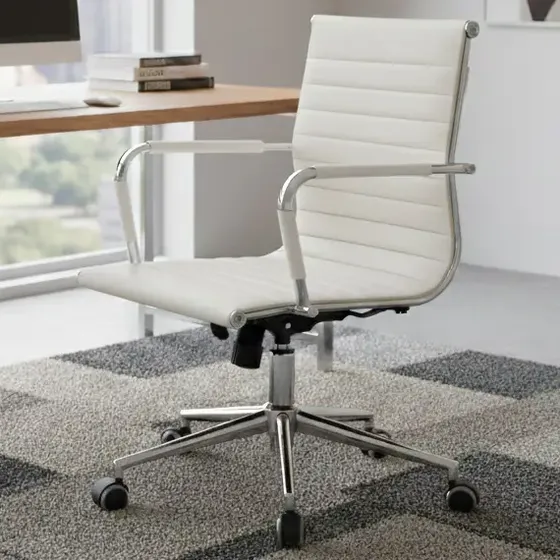 Silla de escritorio Koa OFI230 ergonómica blanca con respaldo reclinable