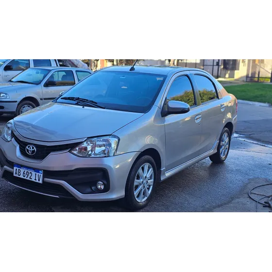 Toyota Etios 1.5 Sedan Xls