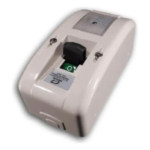 Interruptor Ticino Breaker Protector Superficial Con Fusible