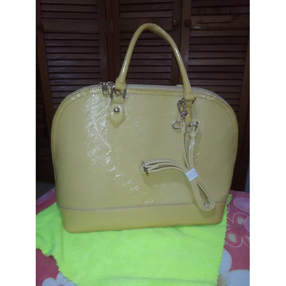 Cartera Dama,nueva