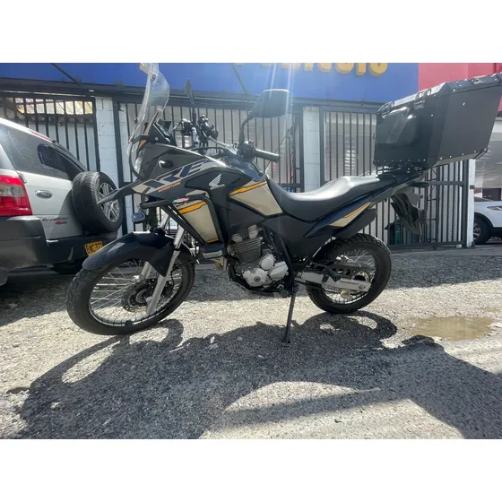 Honda Xre 300 2023 Adventure. Con Accesorios!!