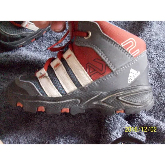 Zapatos  adidas Para Niños Ax2 Mid 1 Talla 24