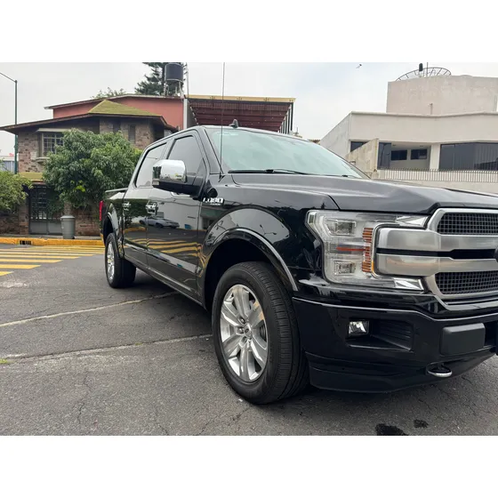 Ford Lobo 3.5 Doble Cabina Plinum 4x4 At