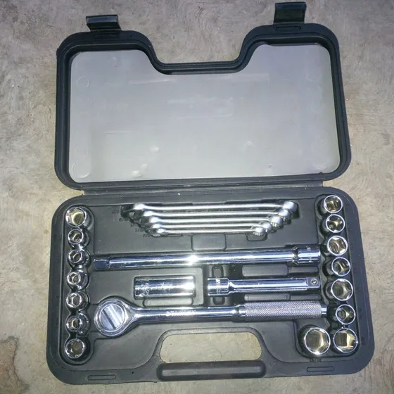 Juego De Dados 1/2  Marca  Stanley Mod: 24 Pzas