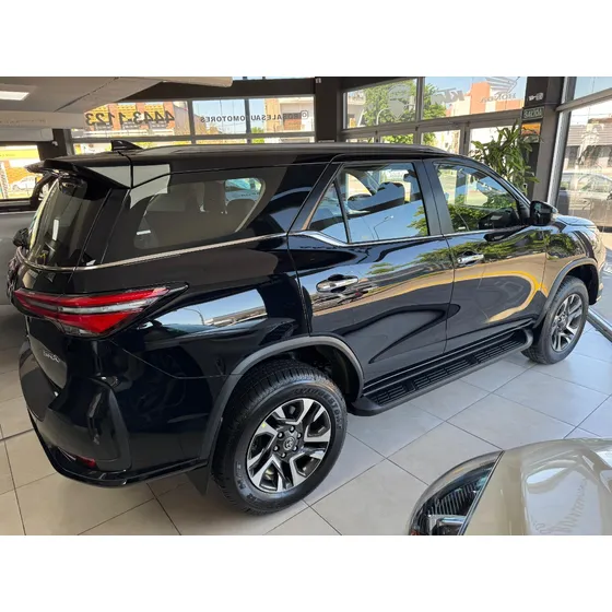 Toyota Sw4 2.8 Srx 204cv 4x4 7as At