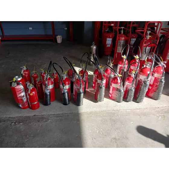 Extintores De Co2 10, 15 Y 20 Libras Marca Bagger Nuevos