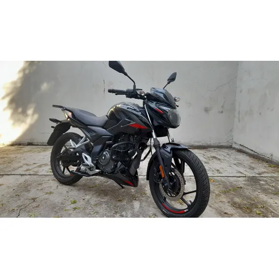 Bajaj Rouser P 150 2025