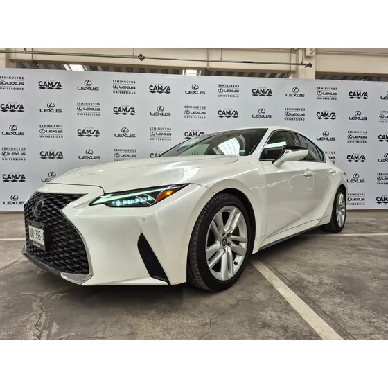 Lexus Is 4p 300 Premium L4/2.0/t Aut