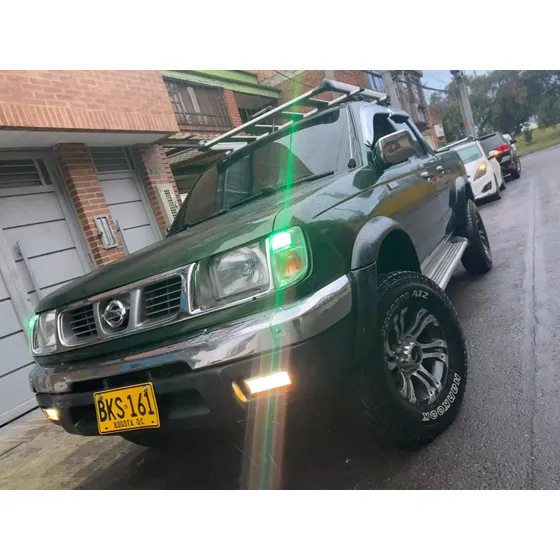 Nissan Frontier 2.4 4x4
