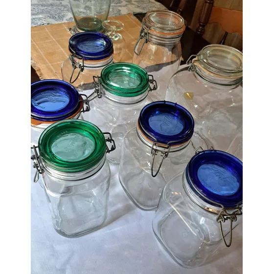 Frascos De Vidrio Herméticos. Botellas, Envases