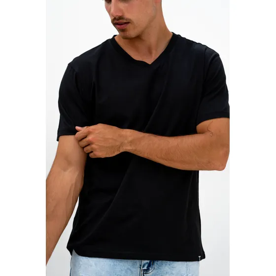 Remera Basica Cuello V