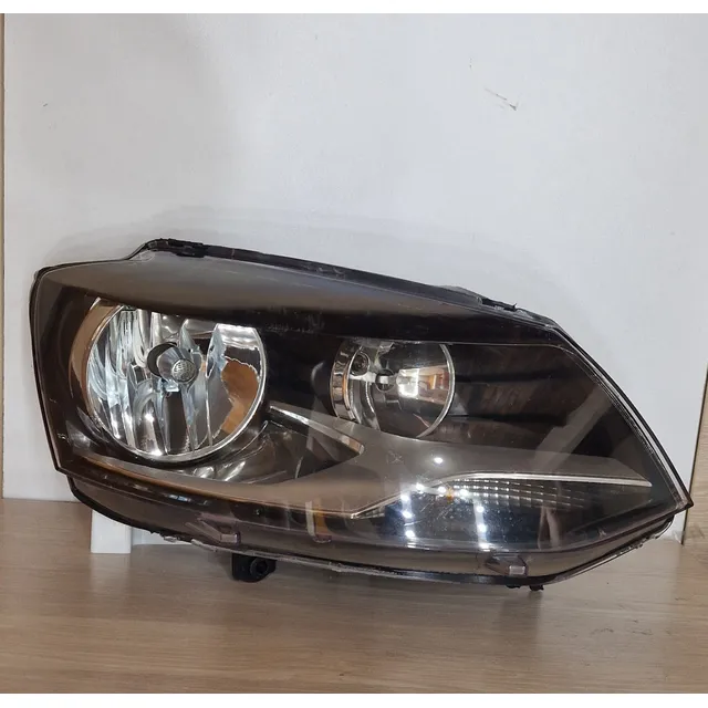 Faros Delanteros Volkswagen Fox/spacefox 2011 Origina Usados