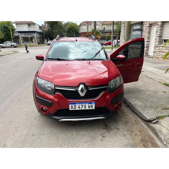 Renault Sandero Stepway 1.6 Privilege 105cv