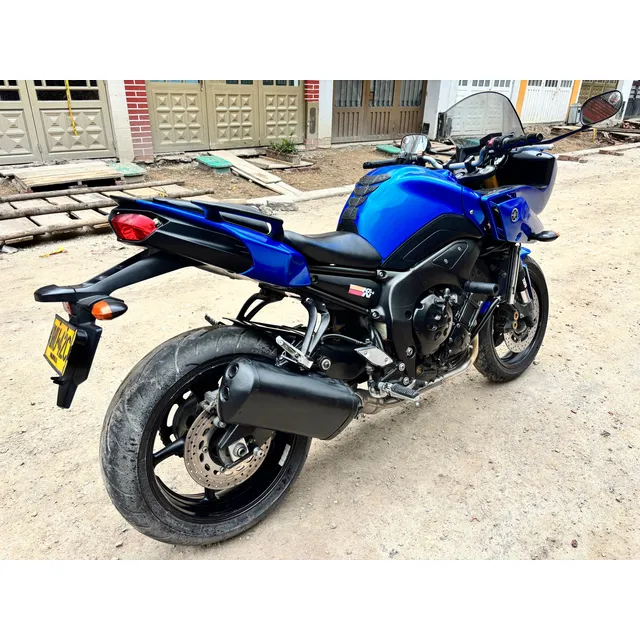 Fazer Fz8