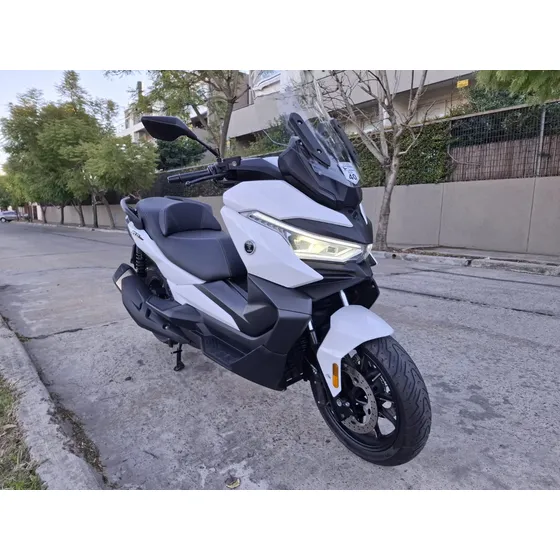 Vendo Voge Sr4 Max Pro Inmaculada!!!!
