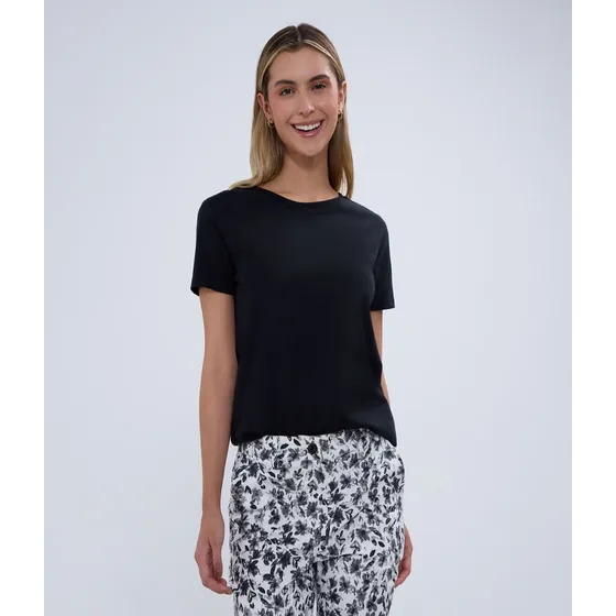 Camiseta Para Mujer M/c Marca Ostu En Color Negro #40092193