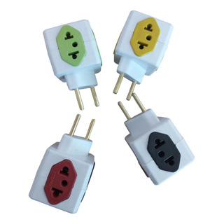 Kit 6 Benjamin Adaptador De Tomada Bivolt 10a 20a 4 Entradas Kit 6 Benjamin Adaptador De Tomada Bivolt 10a 20a 4 Entradas