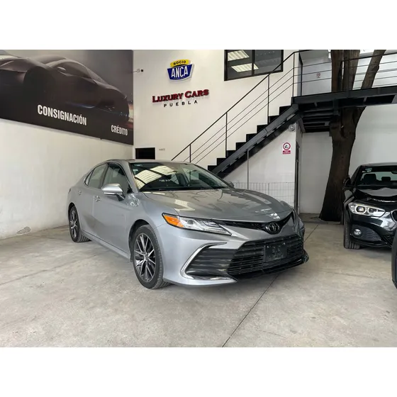 Toyota Camry 2.5 Xle Navegación At