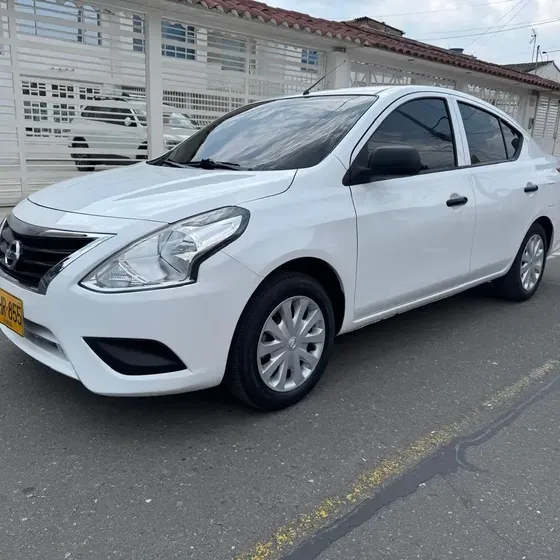 Nissan Versa 2023 1.6 Drive