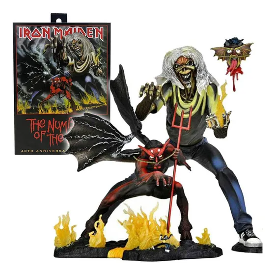 Figura número 40 de Neca Eddie Iron Maiden con El número de la bestia