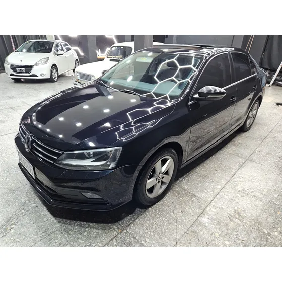 Volkswagen Vento 1.4 Highline 150cv At