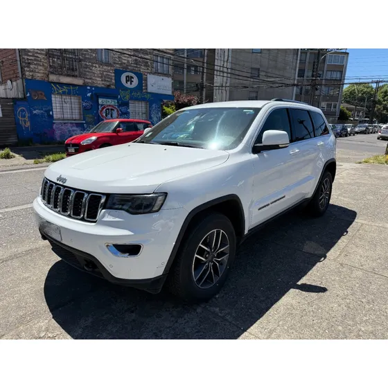 Jeep Grand Cherokee Laredo 3.0 Td
