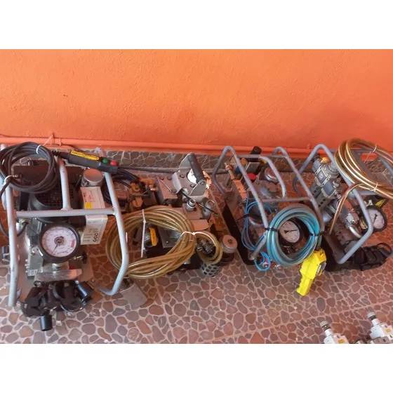 Fuente De Poder Marca Hytorc Lista Para Usarse Neumatica