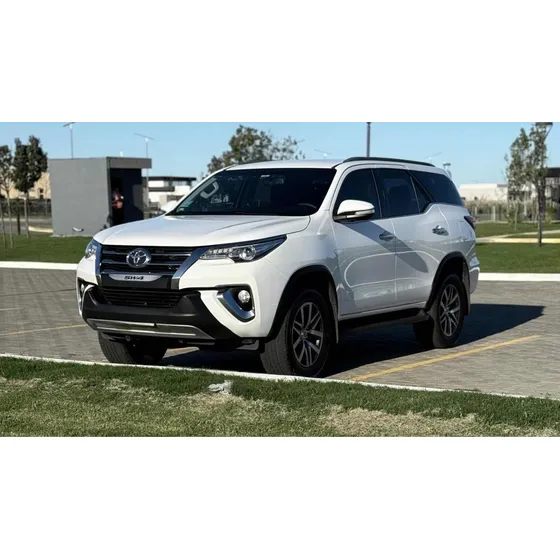 Toyota Hilux Sw4 2.8 Srx 177cv 4x4 7as At