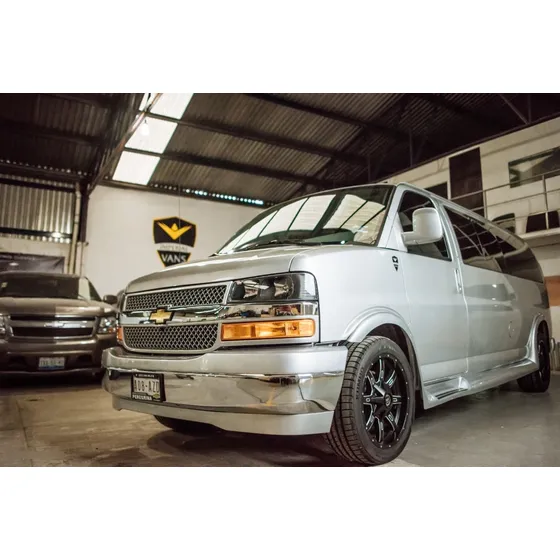 Chevrolet Express Van Xl Jet Van De Imperial Vans 2024
