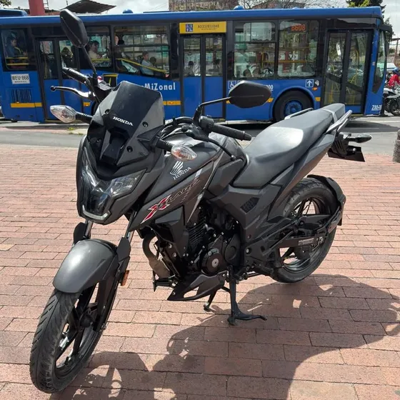 Honda Xblade 160
