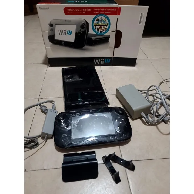 Nintendo Wii U 32gb Deluxe Bundle Color Negro