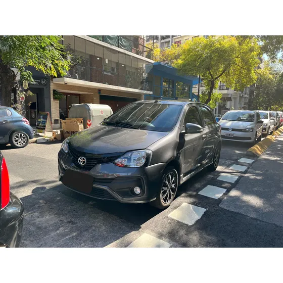 Toyota Etios 1.5 Xls Pack 6m/t
