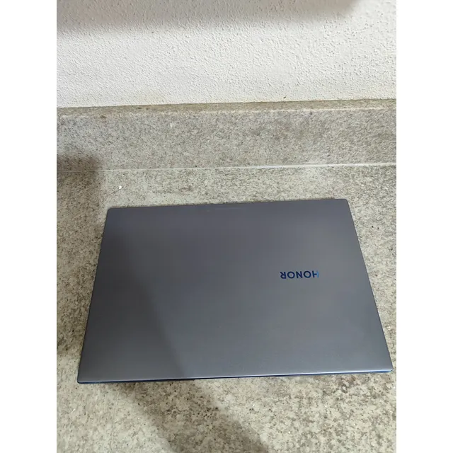 Magicbook Honor 14 Ryzen 5 Gris