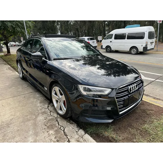 Audi A3 2.0 Sedán L S Line At Dsg