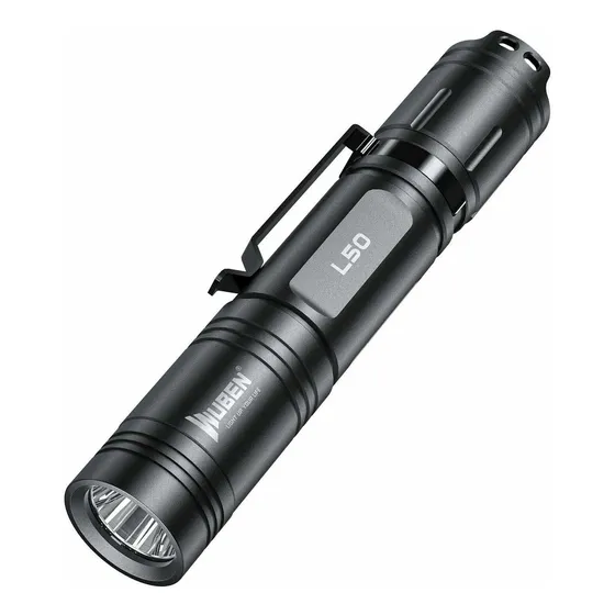 Linterna táctica recargable Wuben L50 color negro