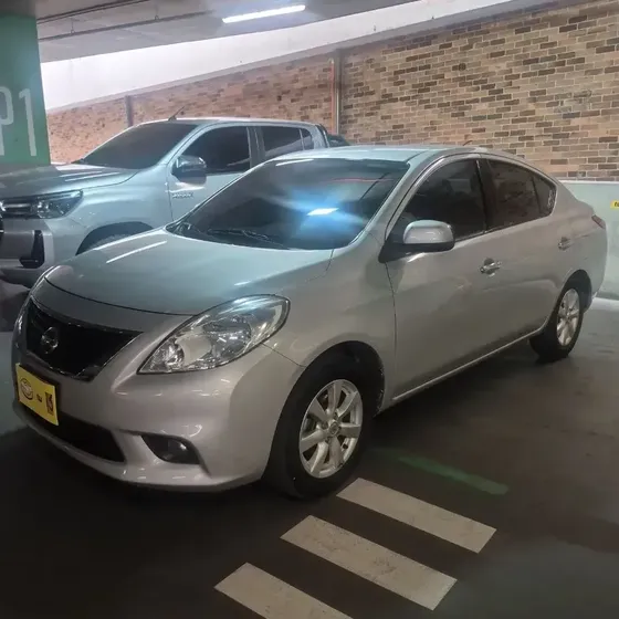 Nissan Versa 2014 1.6