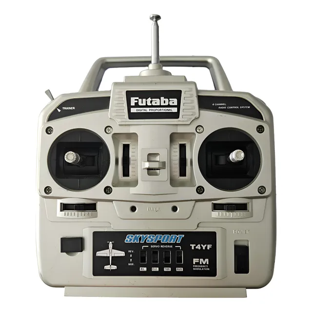 Futaba 4yf 4-channel Radio + Receptor 8ch