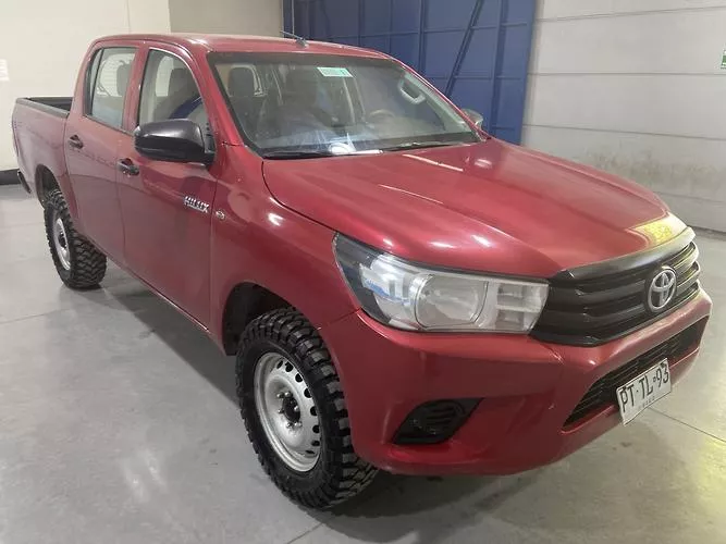 2021 Toyota Hilux Dx 2.4 4x4. Pttl93