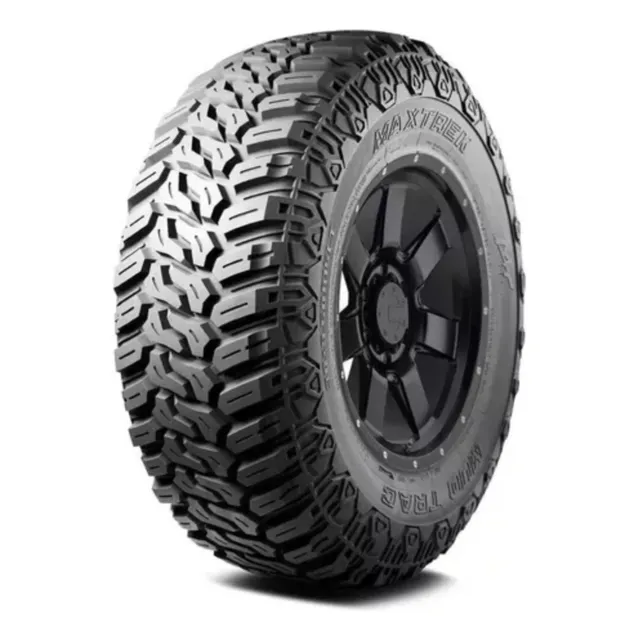 Llanta 235/75 R15 Maxtrek Mud Trac 104/101q