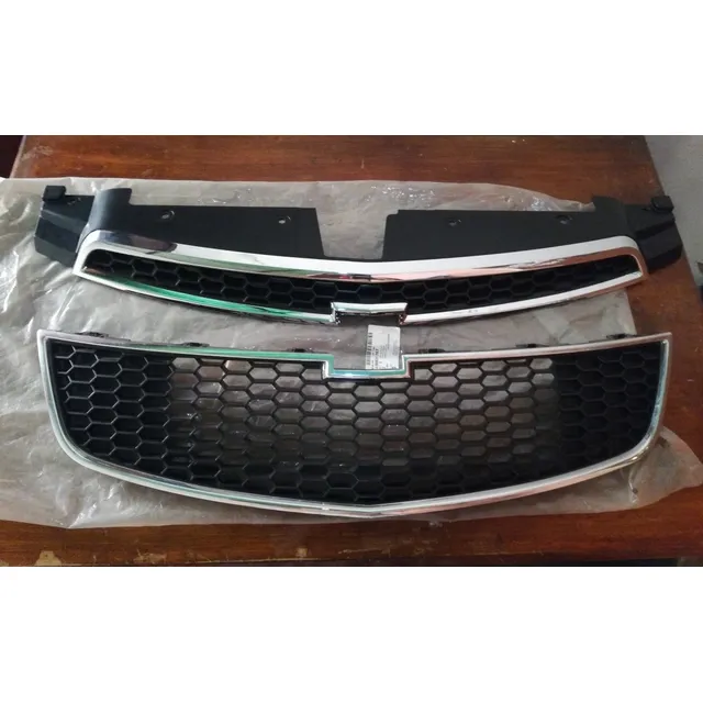 Parrilla Chevrolet Cruze Nueva Original