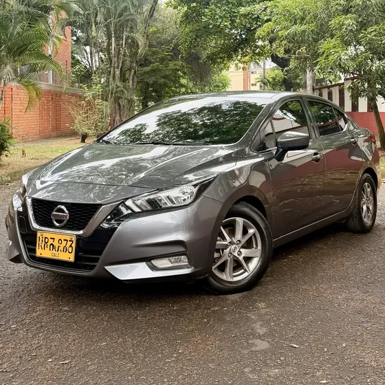 Nissan Versa 2022 Sense