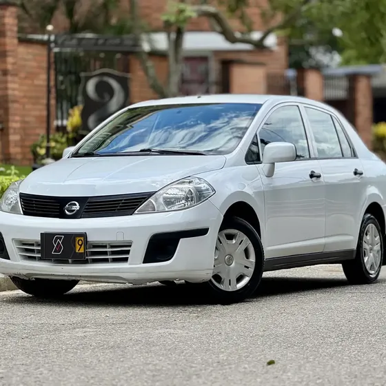 Nissan Tiida Sd 2015 1.6 Miio