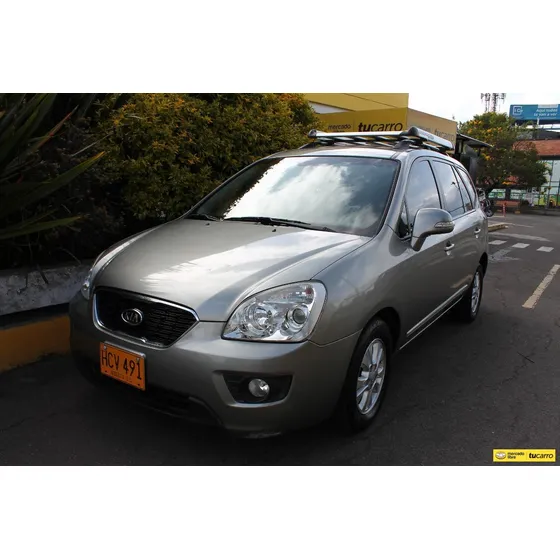 Kia Carens 2.0 Rondo Ex