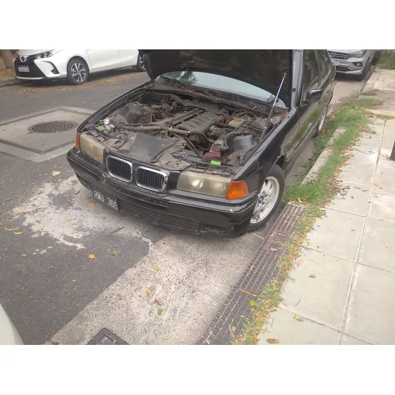 Bmw Serie 3 2.5 325i Sedan