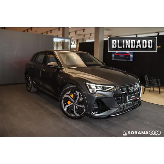 Audi E-tron Elétrico Performance Black Quattro